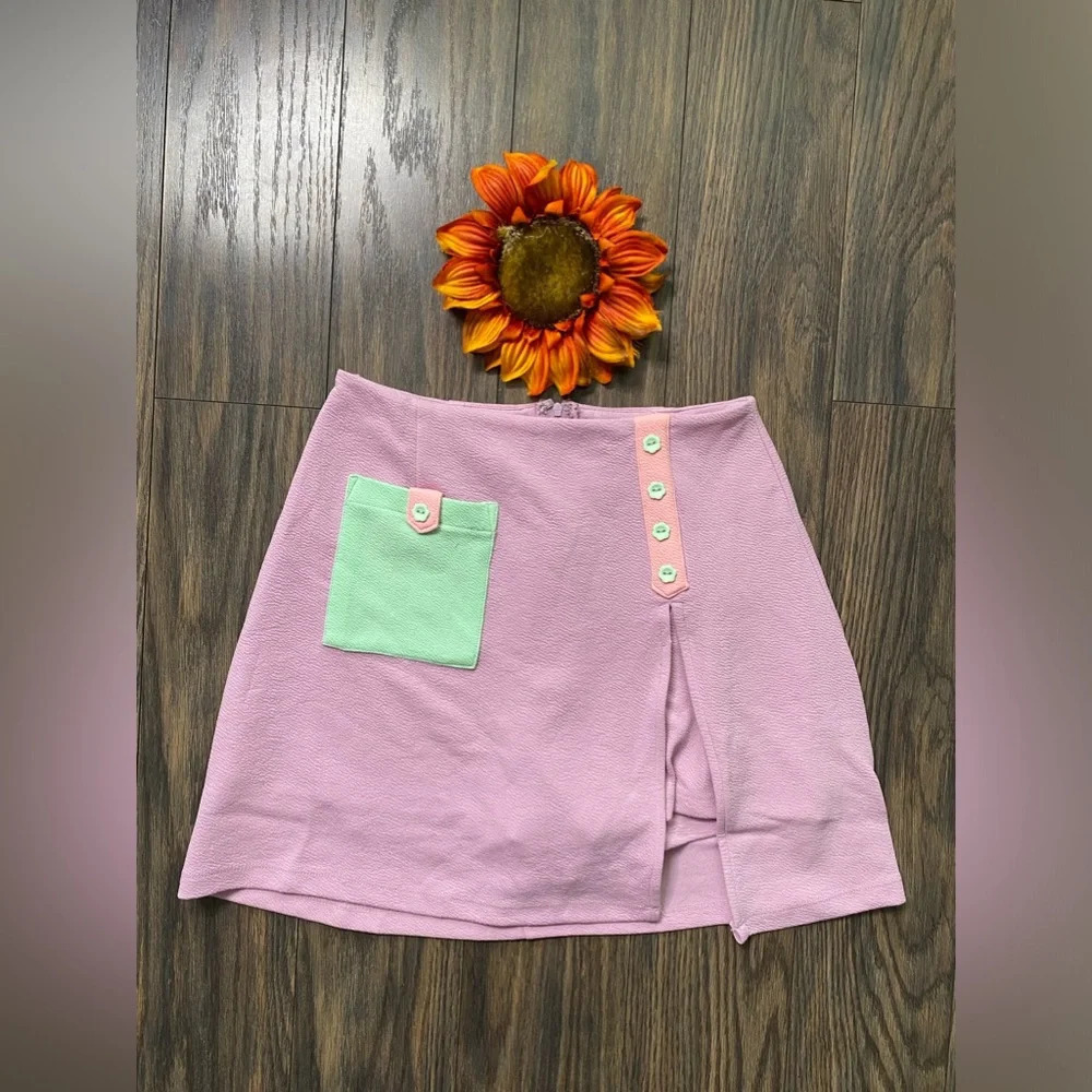 🦋B2G1🦋UNIQUE VINTAGE SMAK PARLOUR Lilac & Mint Colorblock Skort NWT | SM… - Picture 4 of 7